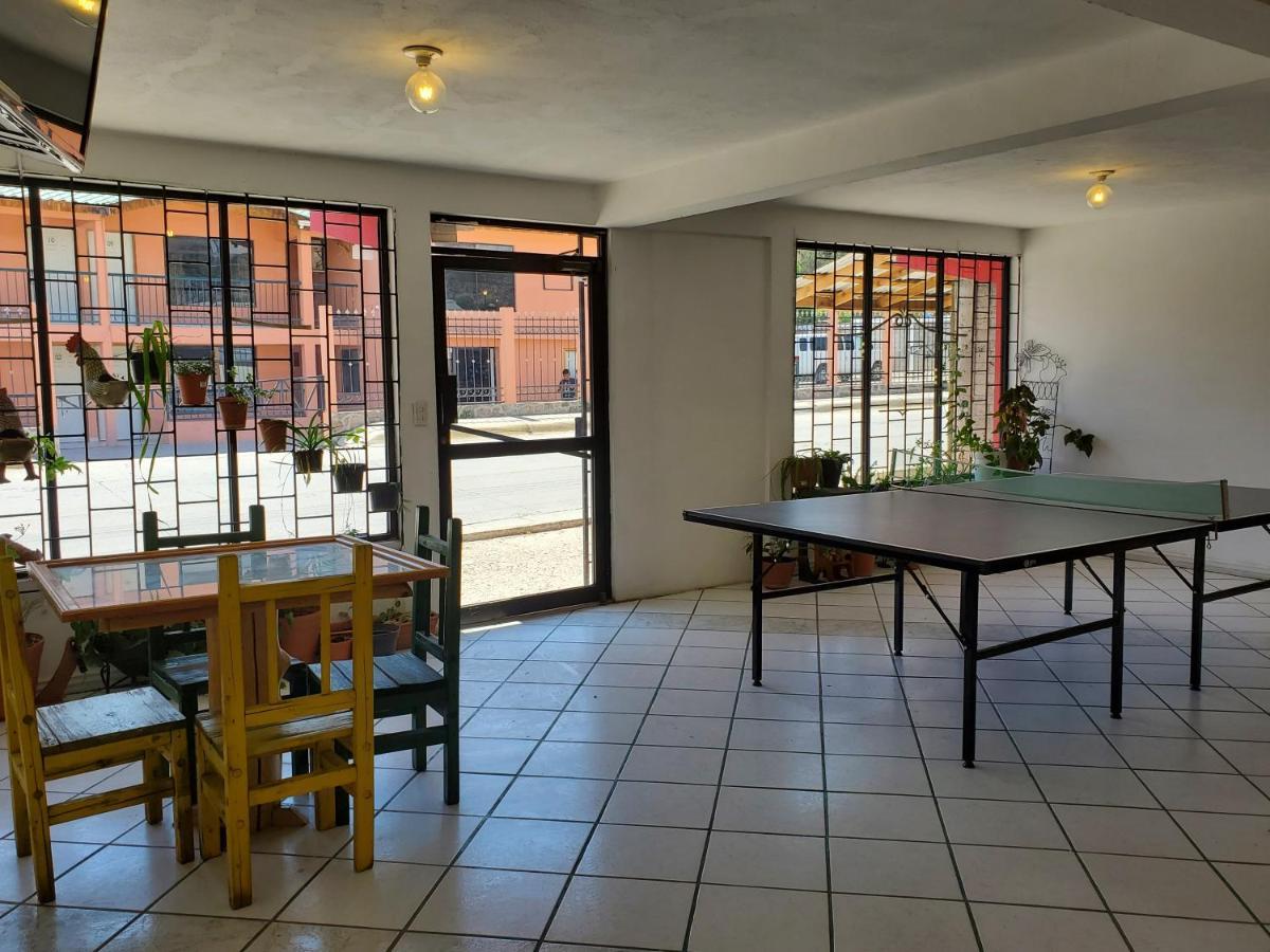 Hostal Pata De Perro Creel Luaran gambar